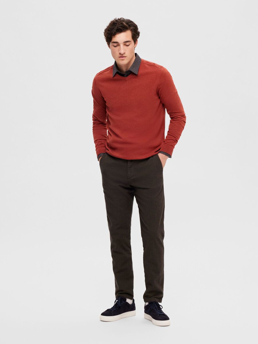 V-NECK KNITTED JUMPER - Burnt Henna