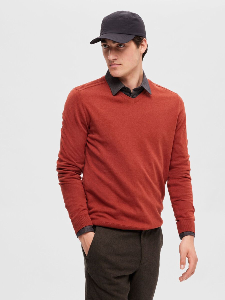 V-NECK KNITTED JUMPER - Burnt Henna