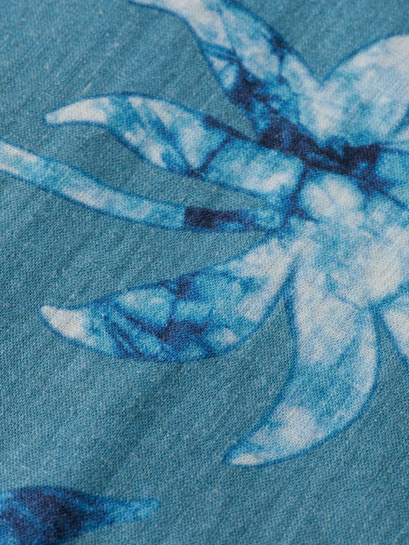Printed short-sleeved camp shirt - Small