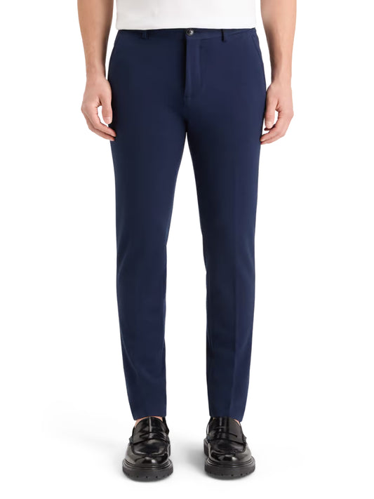 SCOTCH & SODA