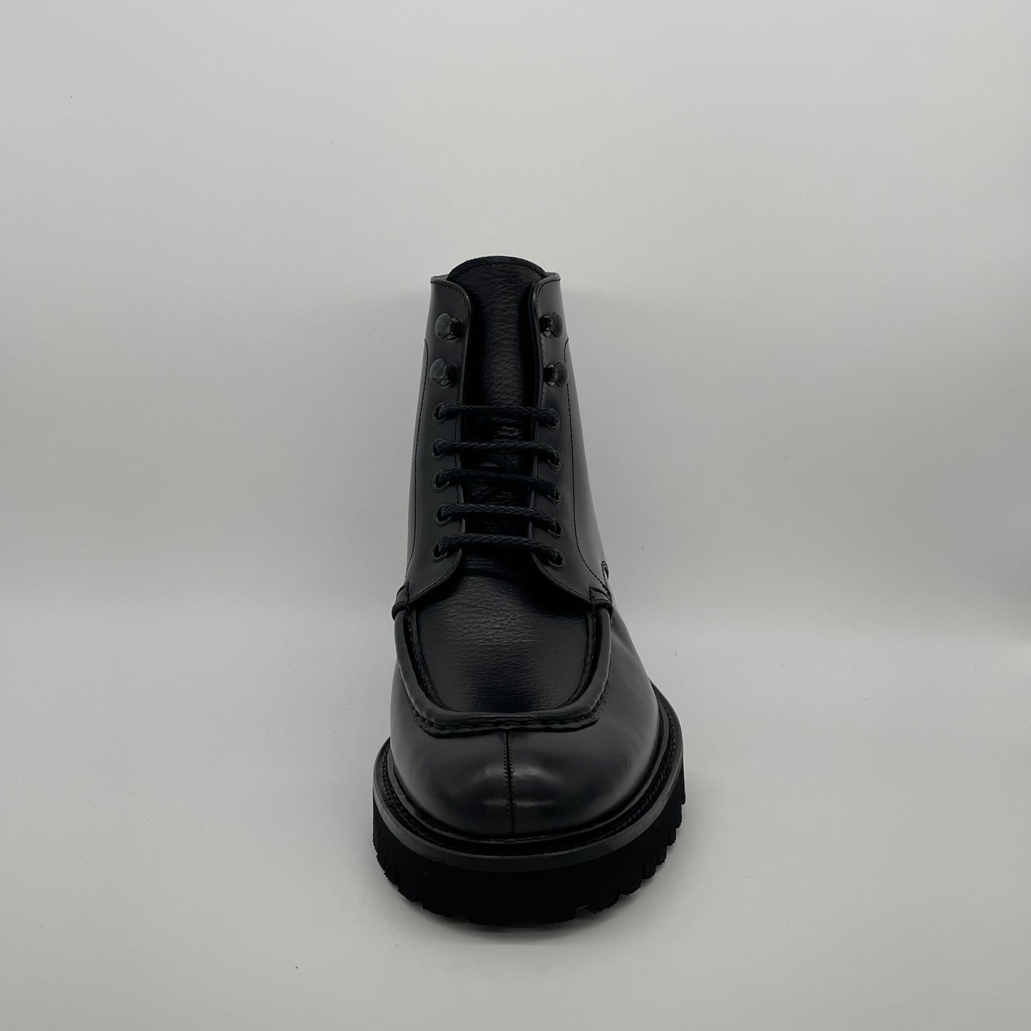 Calce Leather Boots - Black