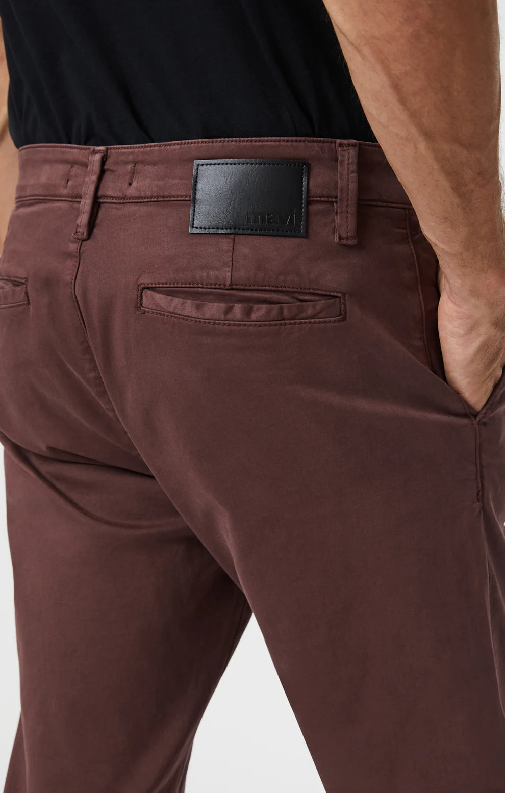 Johnny Slim Leg Chino