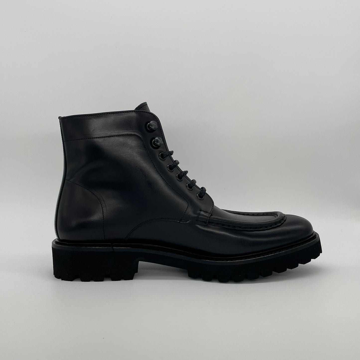 Calce Leather Boots - Black