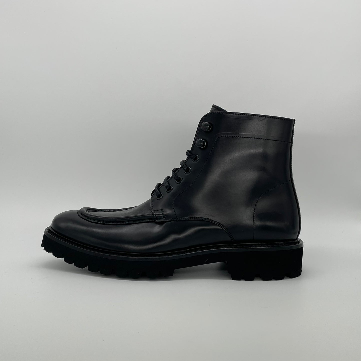 Calce Leather Boots - Black