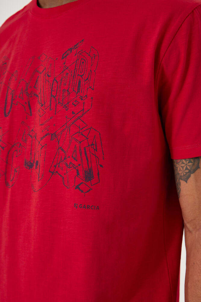 RED T SHIRT
