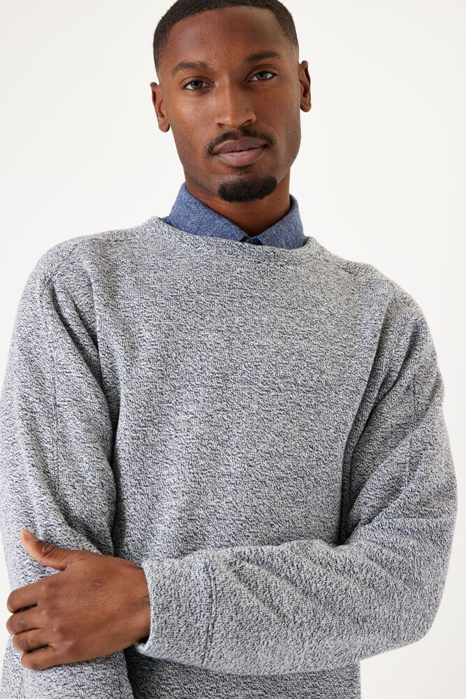 Pull tricoté