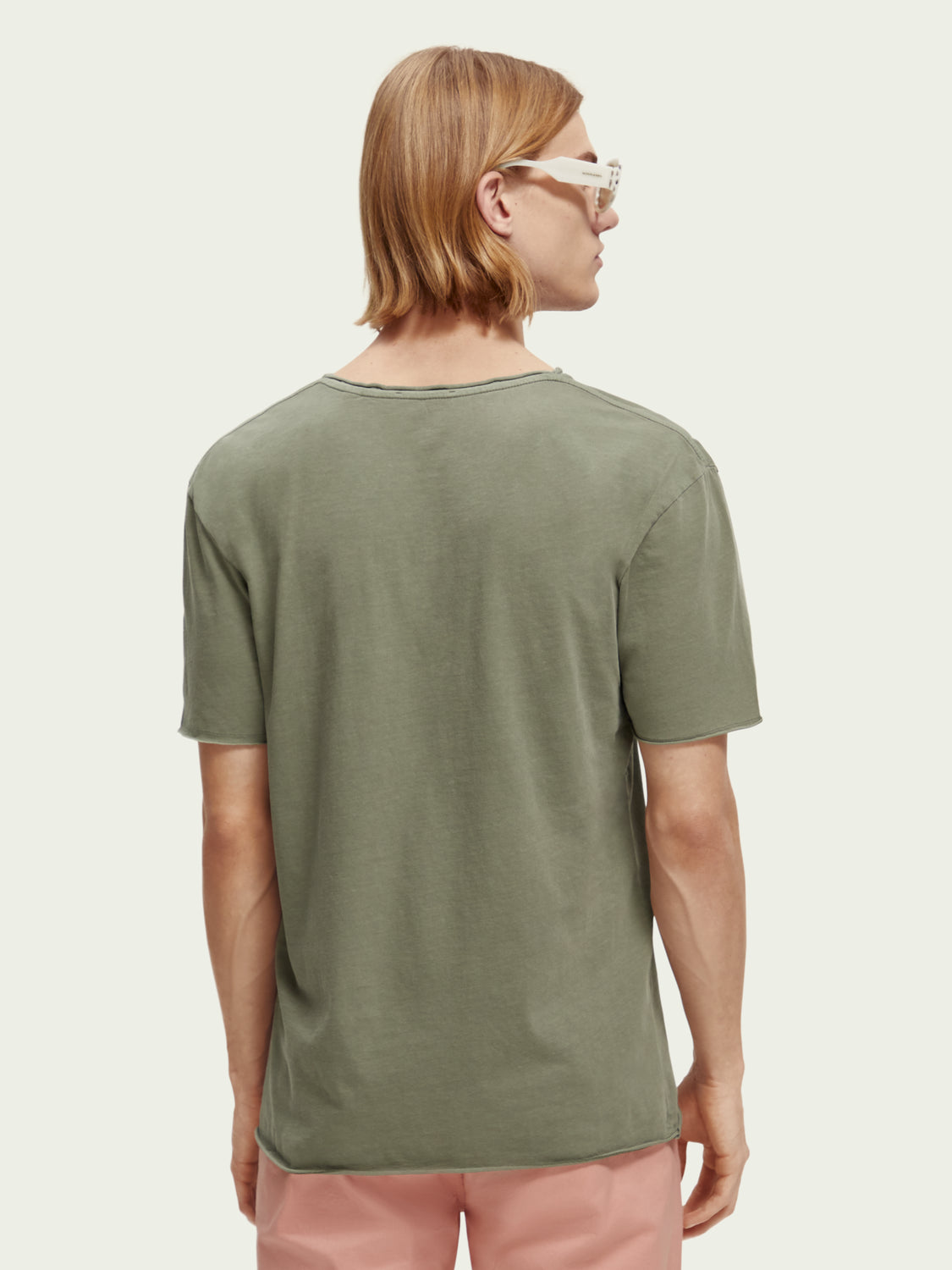T-shirt décontracté à bord brut
