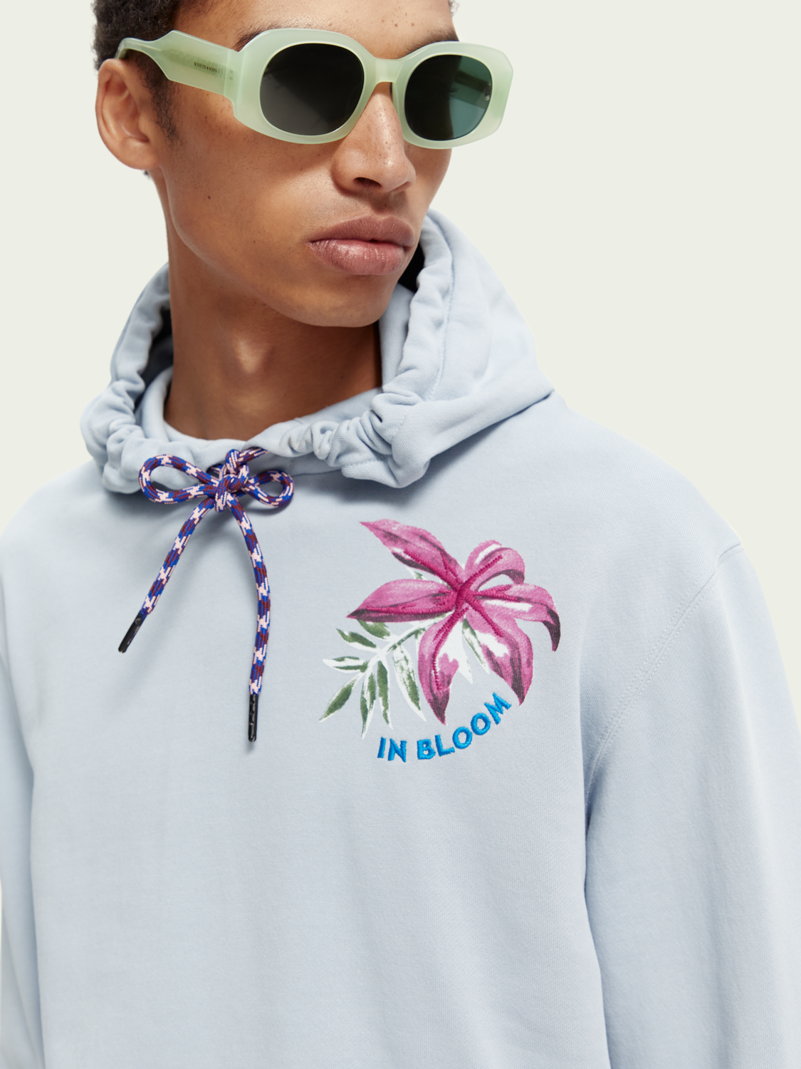 Regular fit artwork hoodie