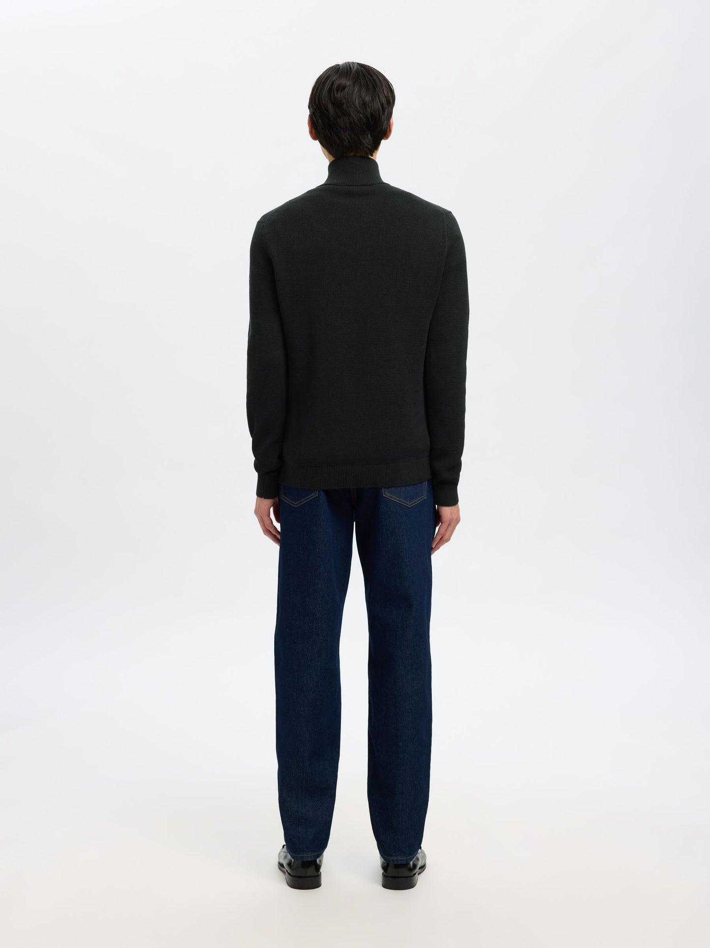HALF-ZIP JUMPER SELECTED