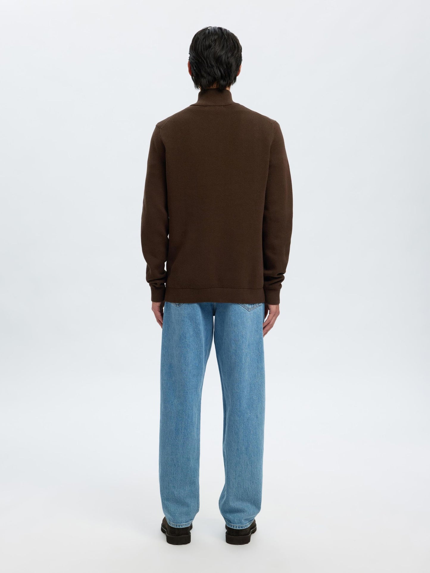 HALF-ZIP JUMPER SELECTED