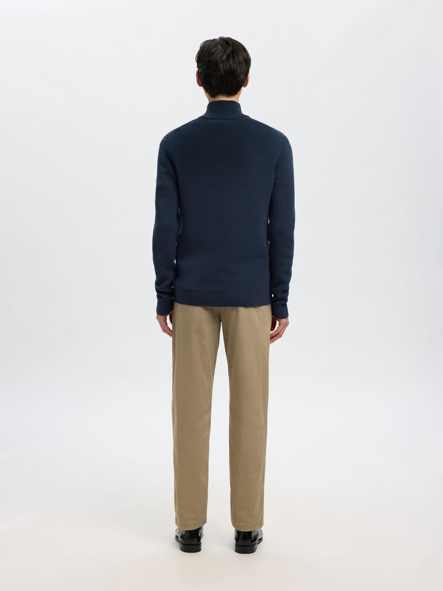 HALF-ZIP JUMPER SELECTED