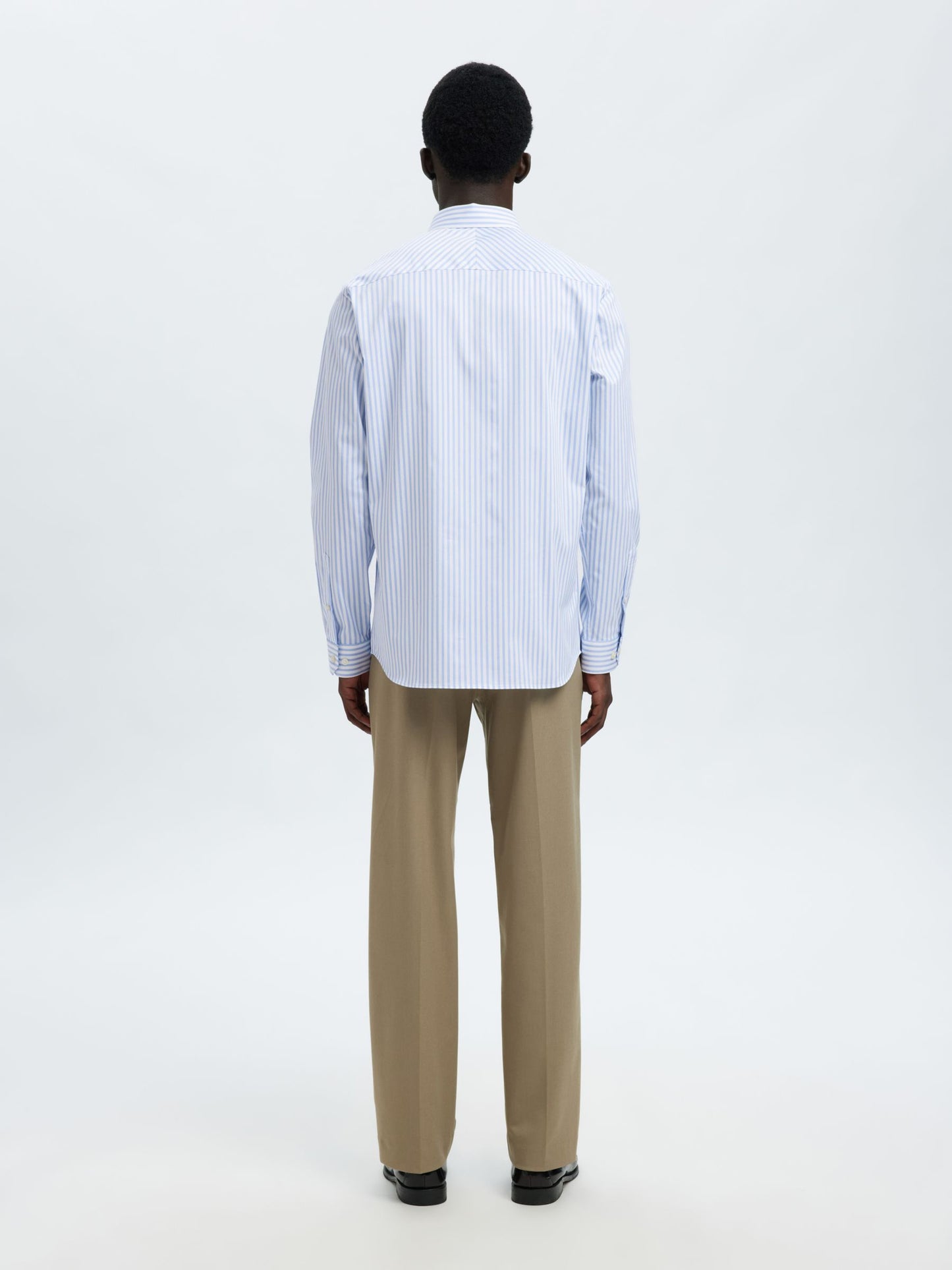 SLIM FIT STRETCH SHIRT SELECTED