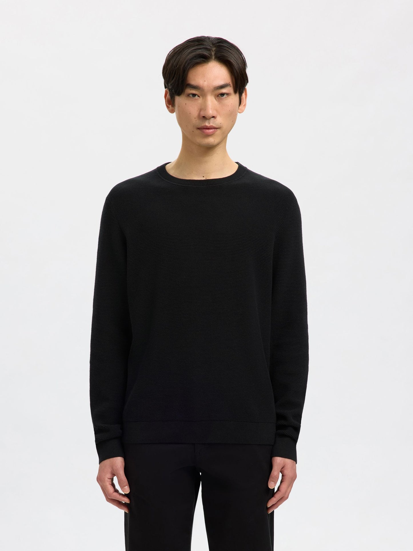 100% COTTON CREWNECK JUMPER SELECTED