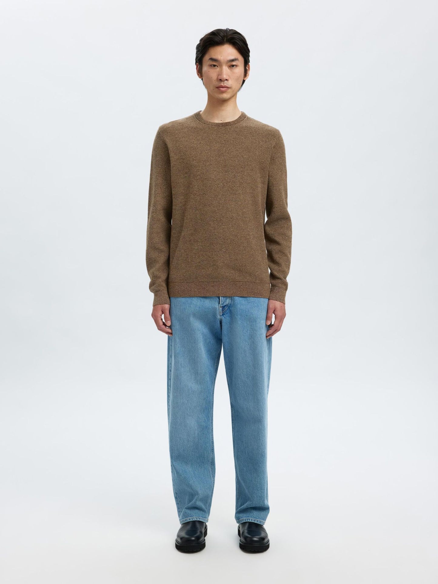 100% COTTON CREWNECK JUMPER SELECTED