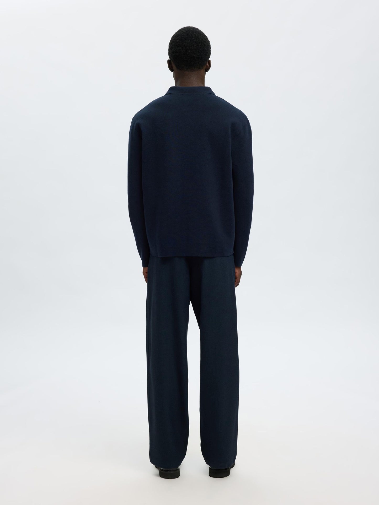 RELAXED FIT KNITTED CARDIGAN SELECTED