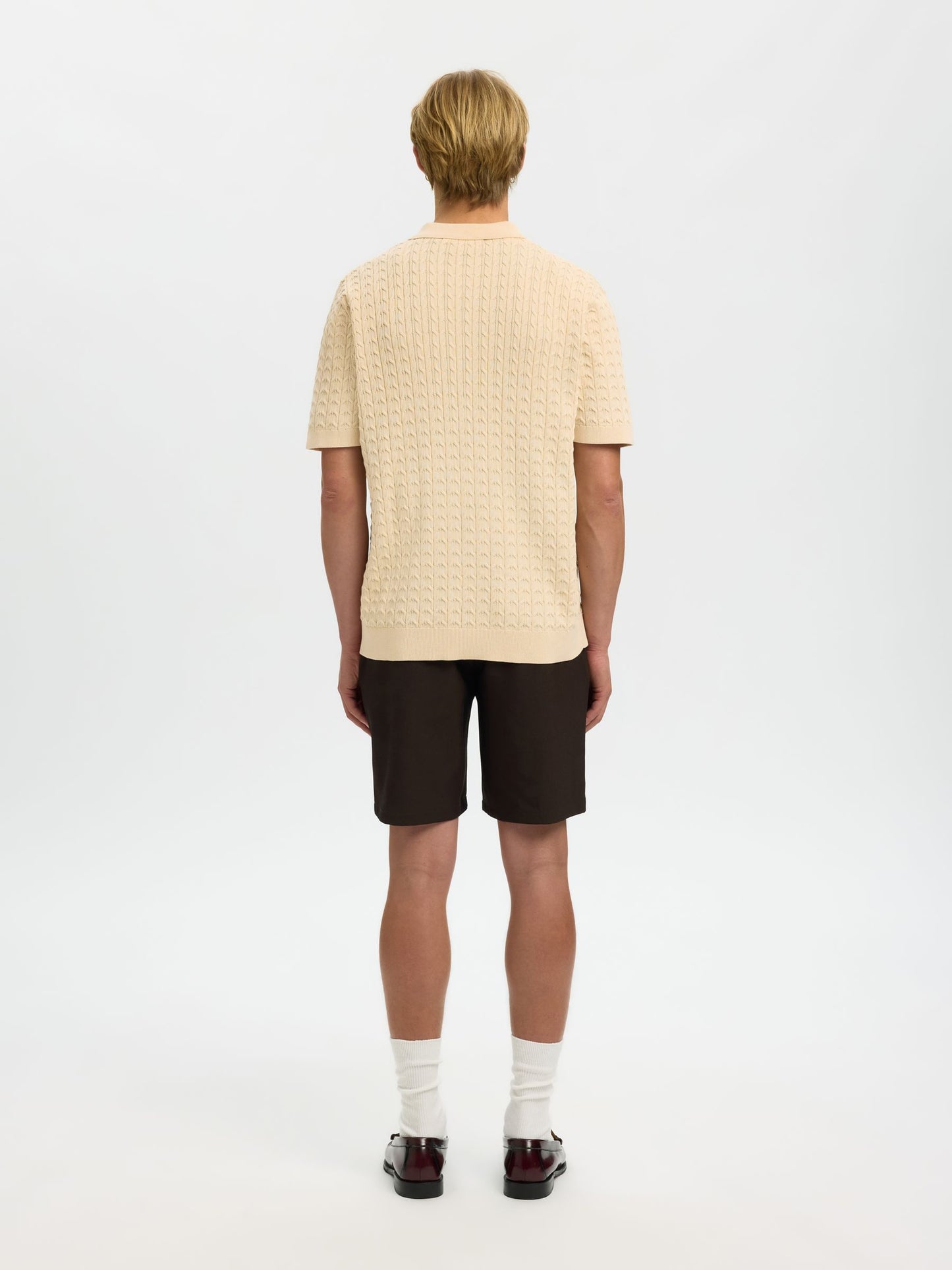 REGULAR FIT KNITTED POLO SHIRT SELECTED
