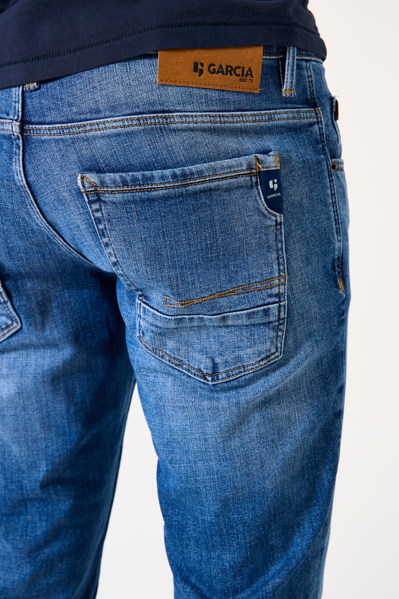 RUSSO 611 TAPERED JEANS - MEDIUM USED - GARCIA