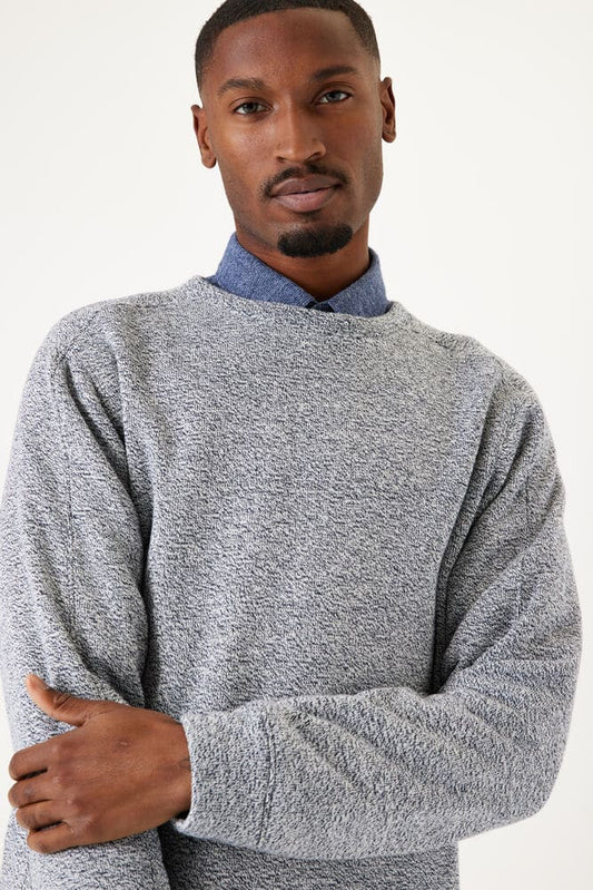 Pull tricoté