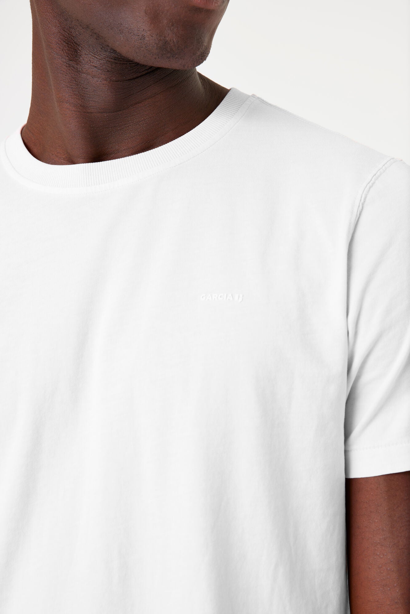 SHORT SLEEVE T-SHIRT - GARCIA