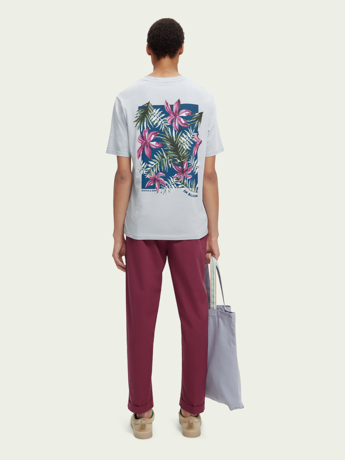 Regular fit floral artwork organic T-shirt
